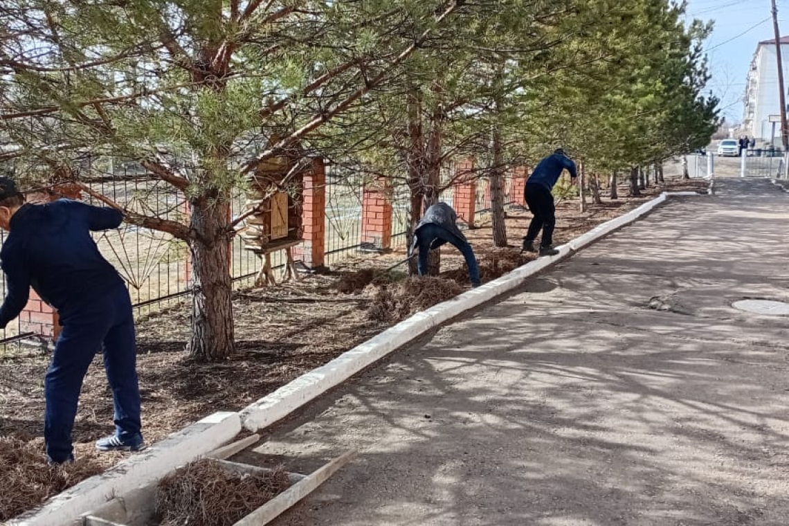 Республикалық "Таза Қазақстан" акциясы аясында мектеп маңын көгалдандыру, абаттандыру мақсатында тазалау жұмыстары жүргізілді.