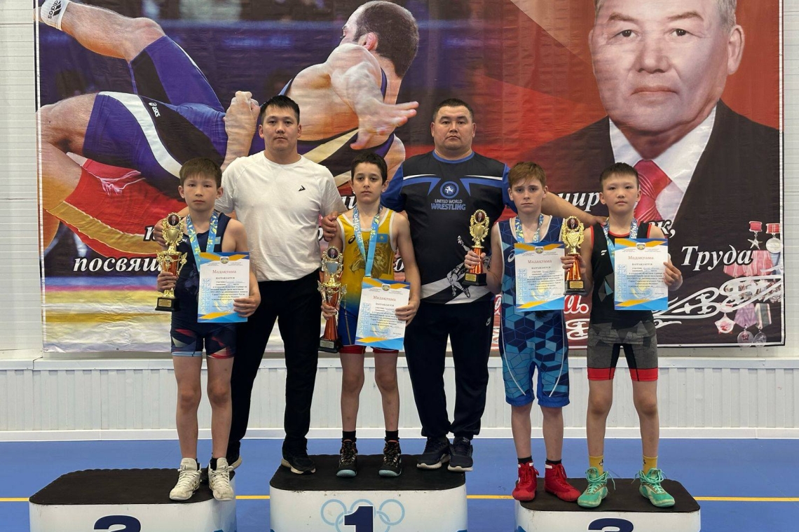 Қостанай облысы,Қарасу ауданында өткен социалистік еңбек ері Амангелді Искаковтың еске алуына арналған еркін күрес жарысына мектебіміздің оқушылары қатысып, төмендегідей нәтиже көрсетті: